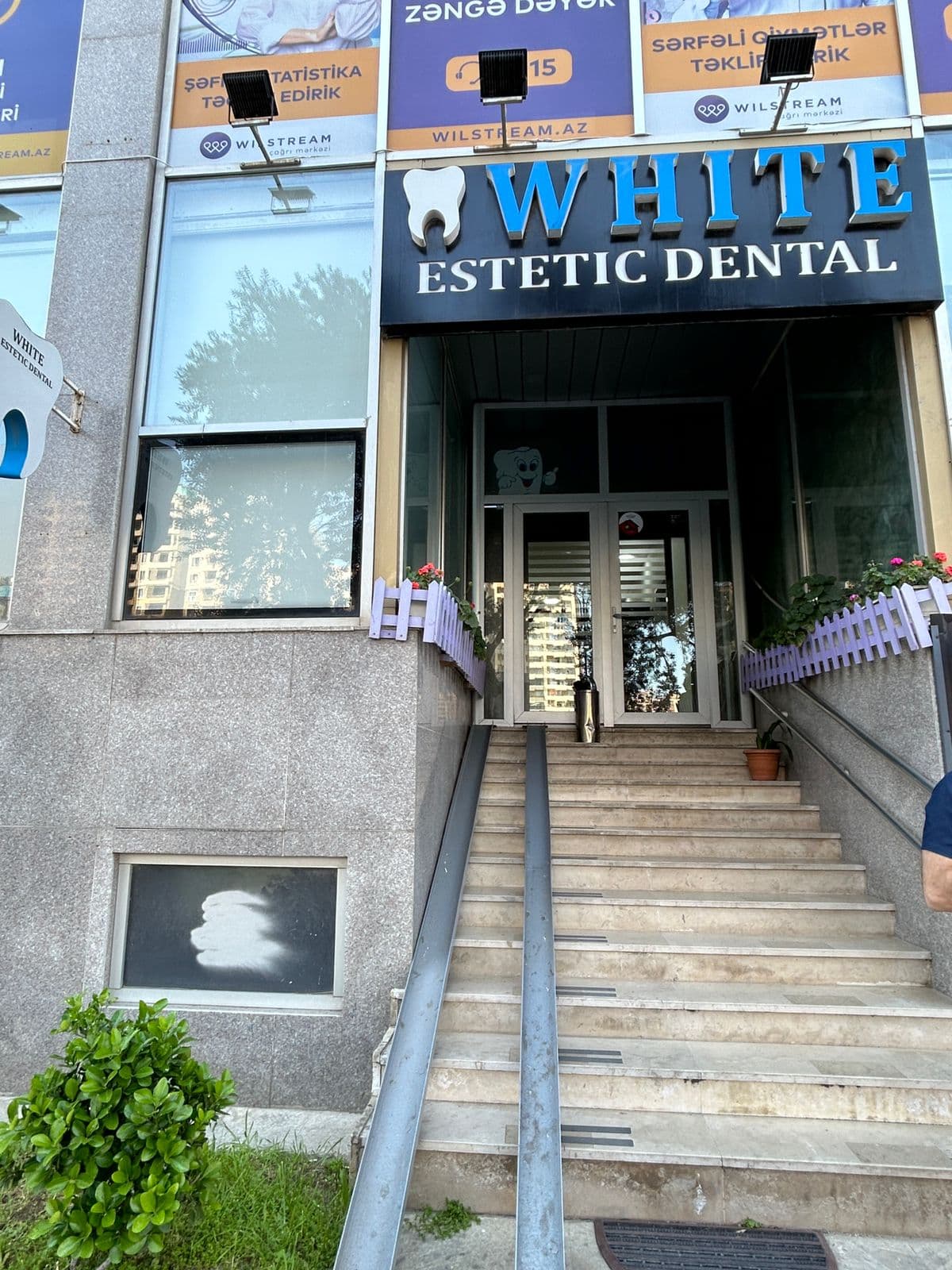 White Estetic Dental — Bakı dental rentgen mərkəzi