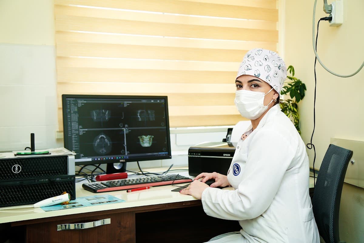 SAF-MED Stomatoloji Mərkəz — şəkil 1