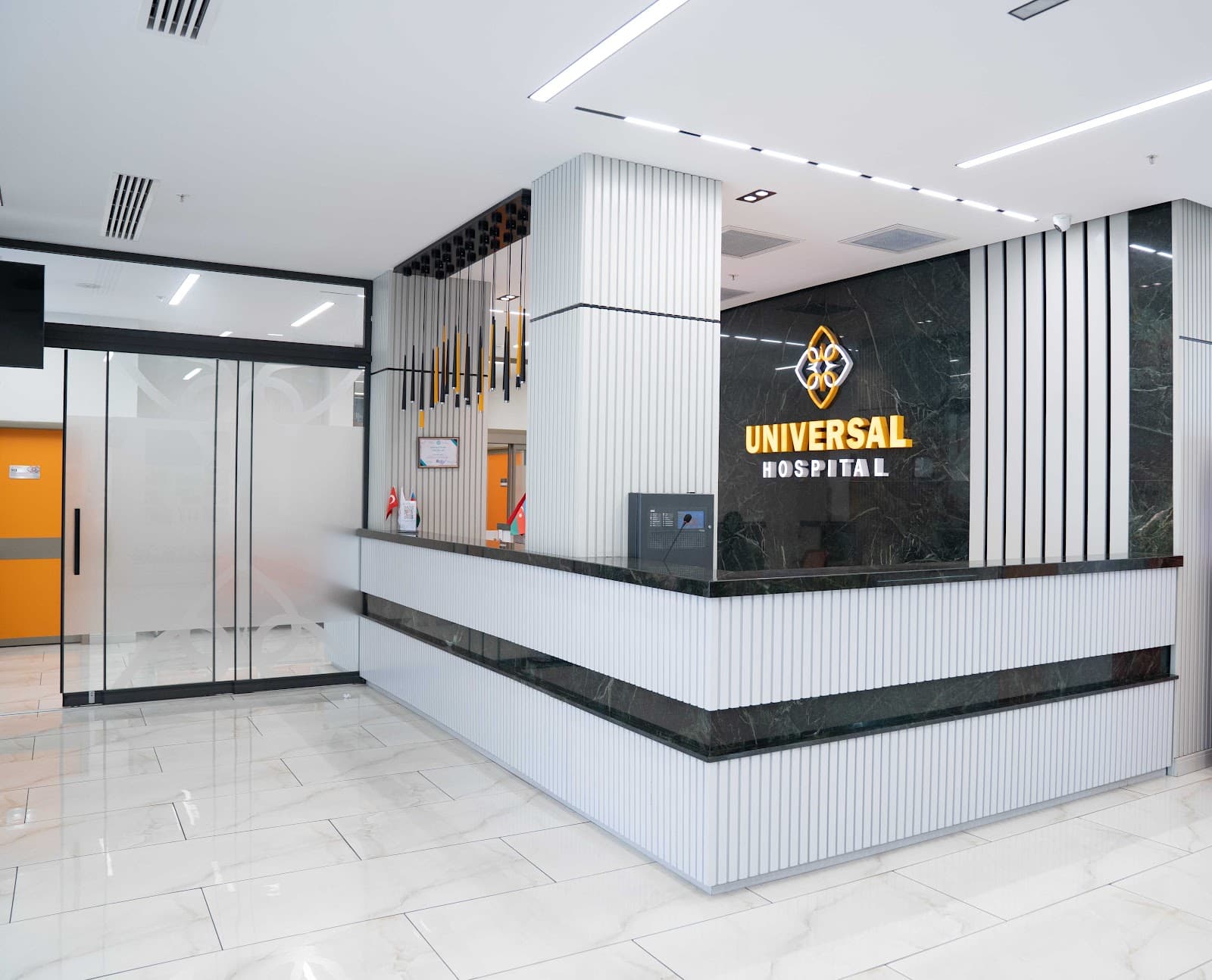 Universal Hospital — şəkil 1